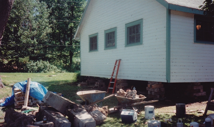 Foundation replaced in 1994