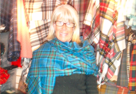 Lynn McElfresh choosing her St. Lawrence Tartan scarf.