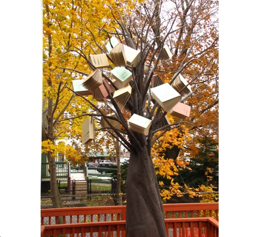 Will Salisbury's Tree of Knowledge.  Photo Hawn Memorial Library